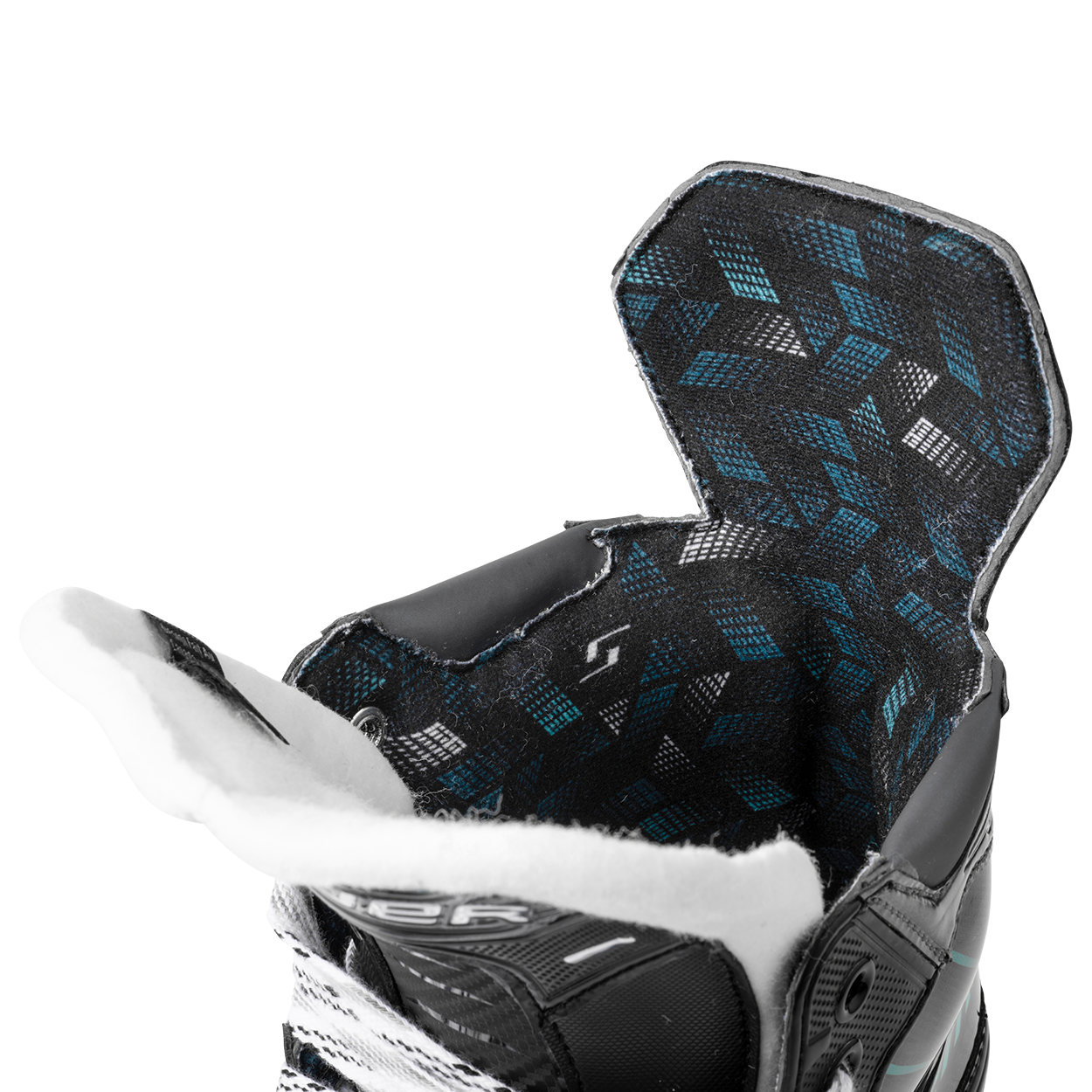 Коньки S26 F30 SKATE INT