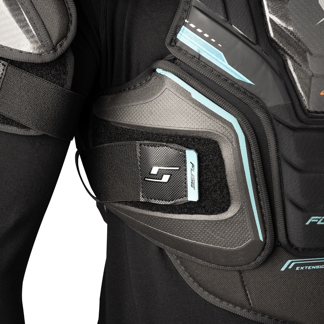Нагрудник S26 FUSE SHOULDER PAD SR